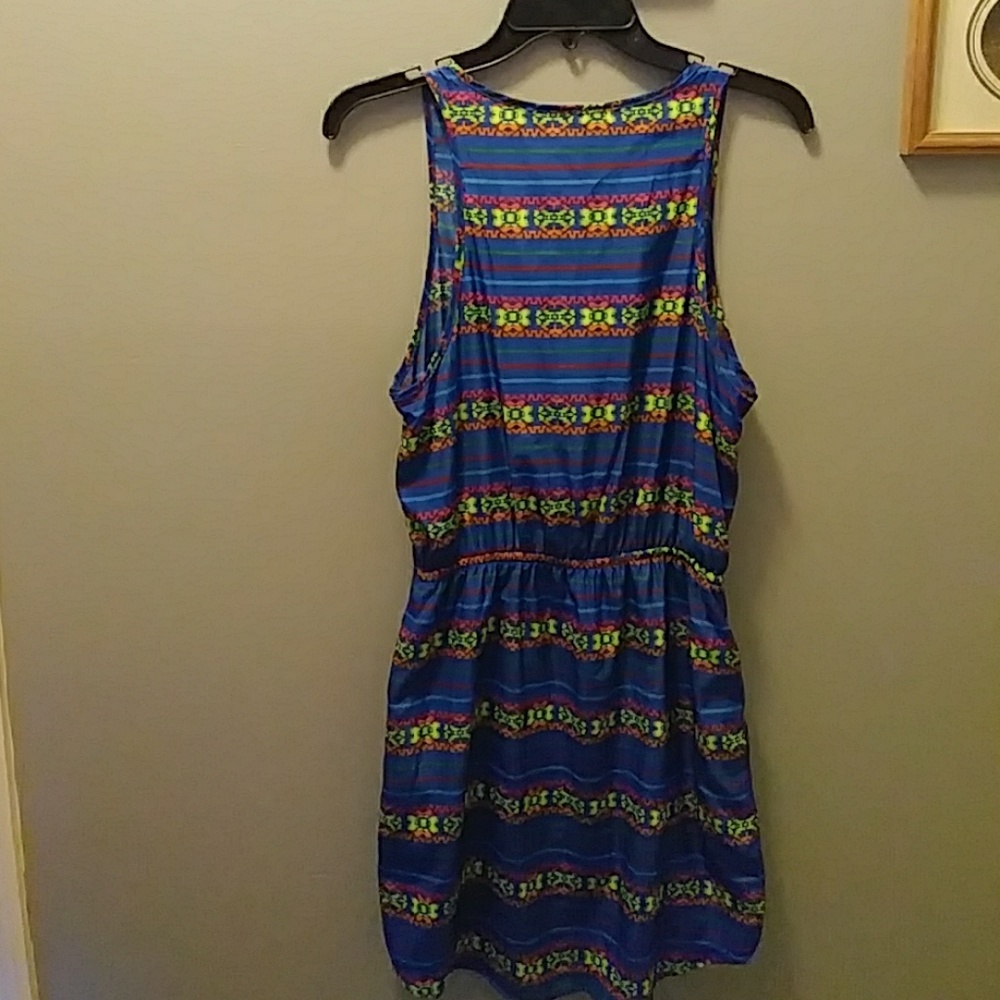 Dress - Picture 3 of 3